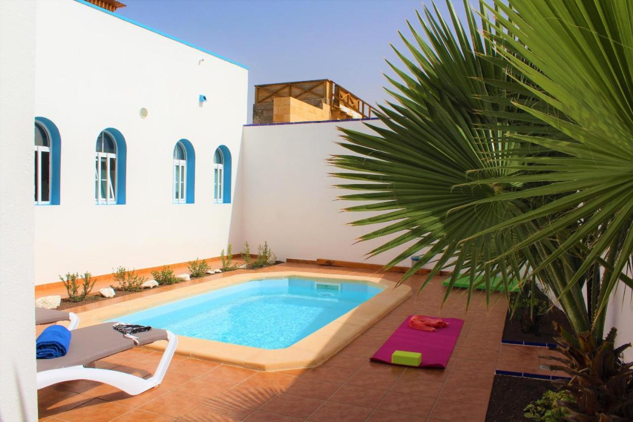 Villa Eesha By Privilege Bay لا أوليفا المظهر الخارجي الصورة