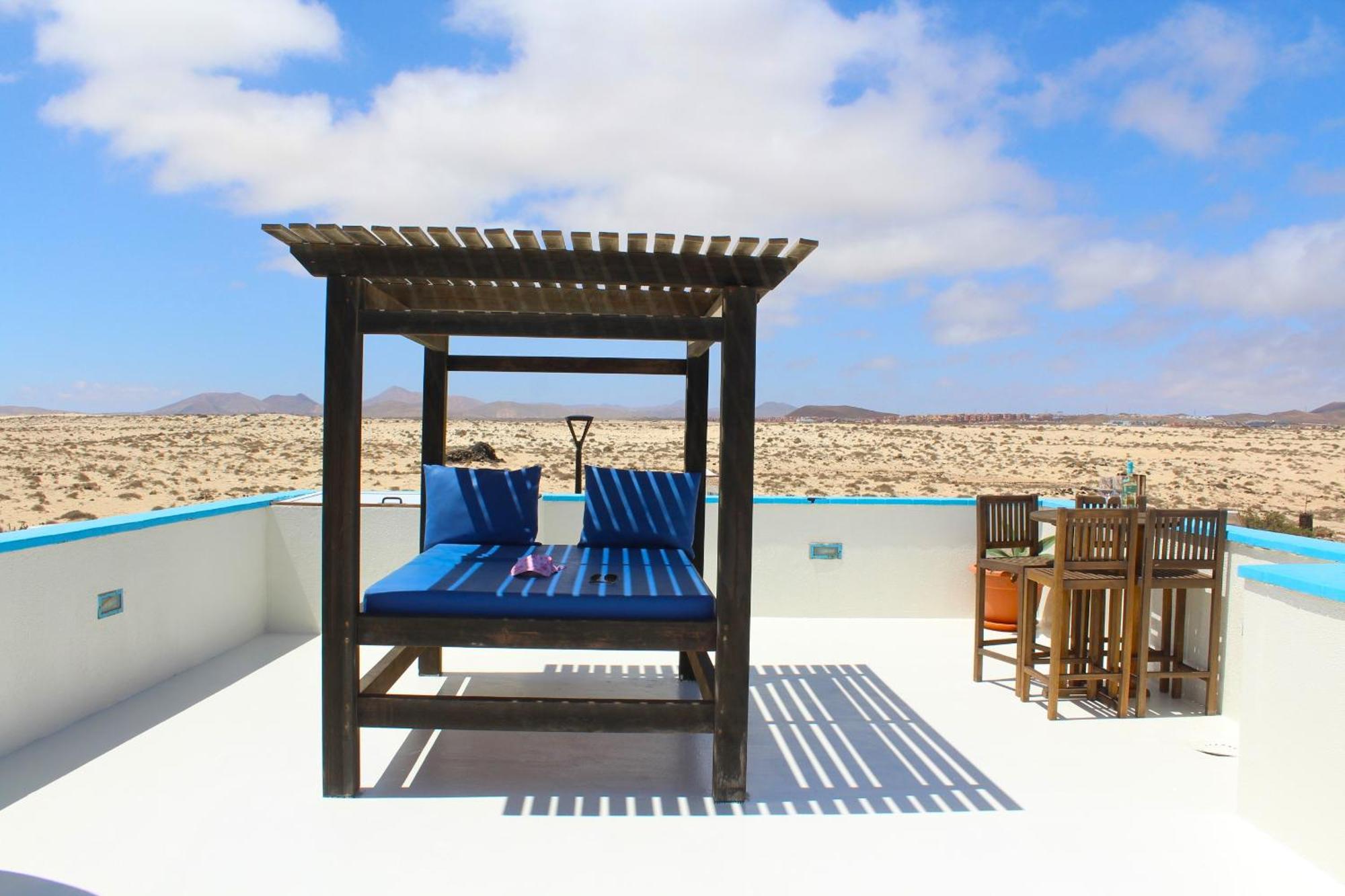 Villa Eesha By Privilege Bay لا أوليفا المظهر الخارجي الصورة