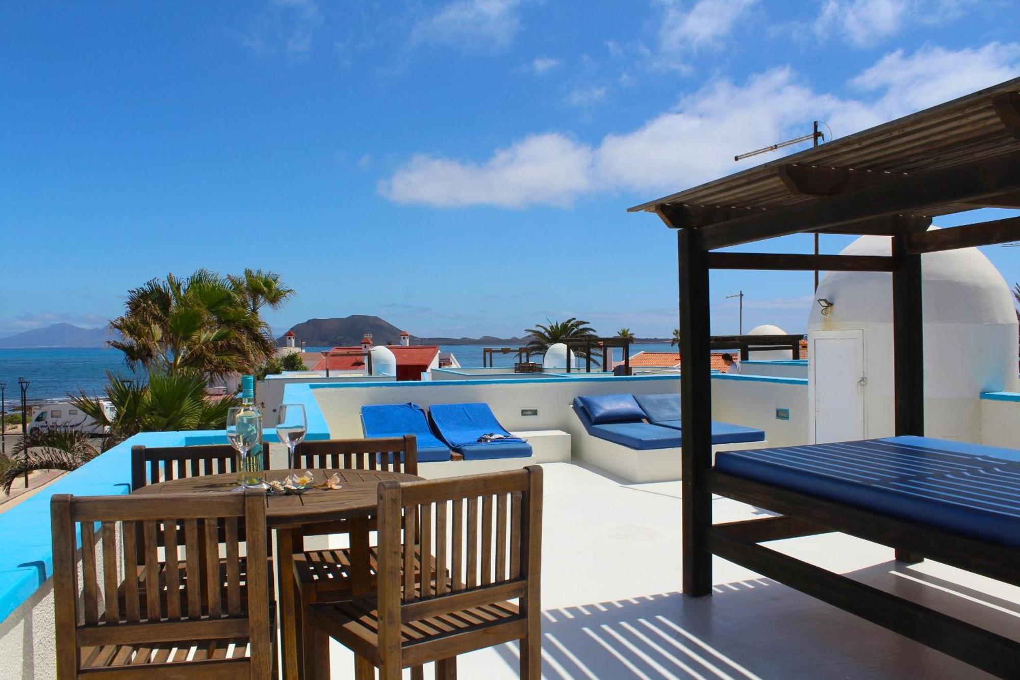 Villa Eesha By Privilege Bay لا أوليفا المظهر الخارجي الصورة